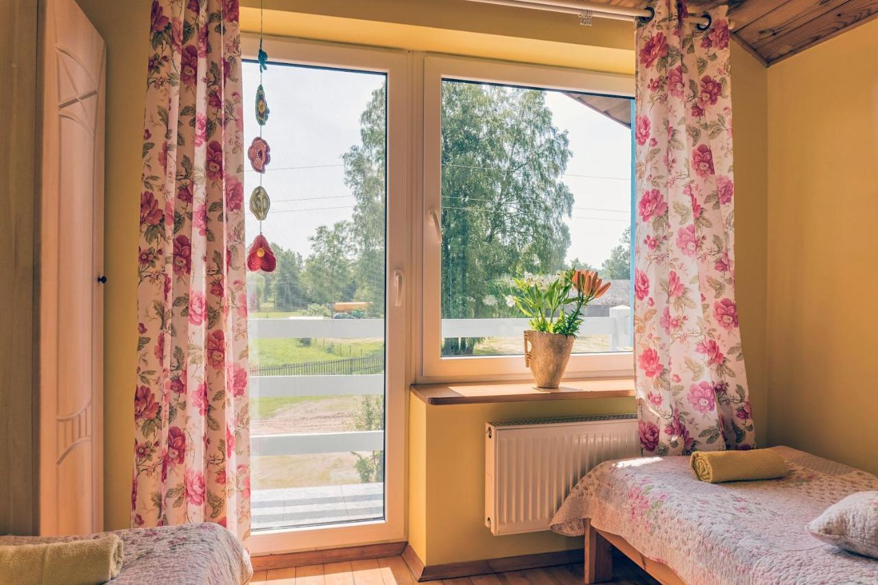 Villa Dom Na Starym Goscincu Tiszyna Dubicze Cerkiewne Esterno foto